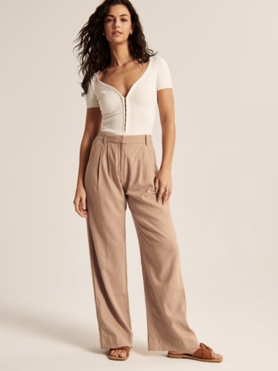 Abercrombie & Fitch Pants - Abercrombie & Fitch Brown Tan Pleated Wide Leg Trousers Size XS Short